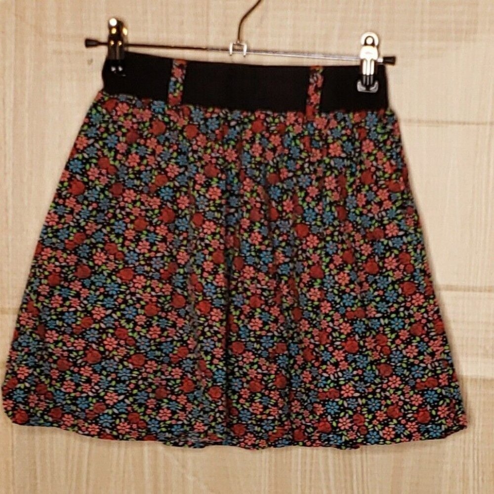 The Childrens Place Girls Black Floral Elastic Waist A Line Skirt 8